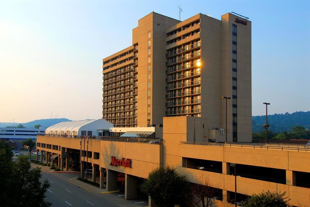 ชาร์ลสตัน แมริออท ทาวน์ เซ็นเตอร์ Hotel ภายนอก รูปภาพ