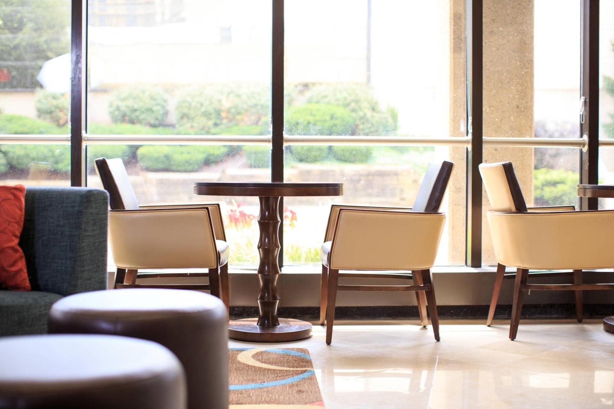 ชาร์ลสตัน แมริออท ทาวน์ เซ็นเตอร์ Hotel ภายนอก รูปภาพ